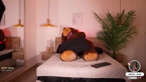    online show from November 7, 11:54 am