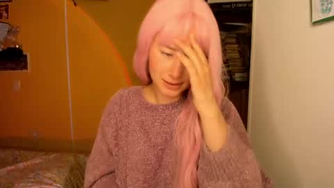Snapshot of bella__w chatting on July 26, 1:36 am Zia online show from July 26, 1:36 am