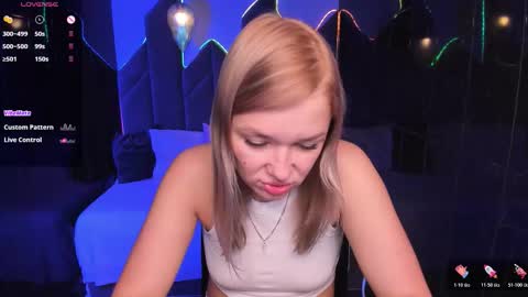 Bella online show from October 22, 9:31 am