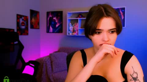 Bella online show from May 1, 9:14 am