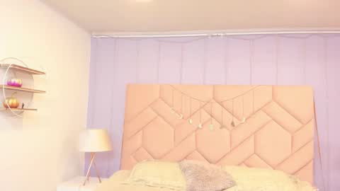  Bella  online show from November 23, 2:50 pm