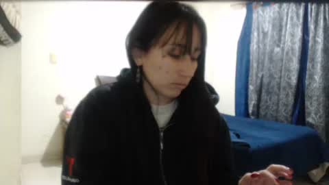 bella_luna34 online show from February 11, 9:42 pm