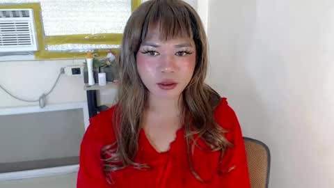 Snapshot of bella_ngo chatting on June 17, 3:02 pm bella_ngo online show from June 17, 3:02 pm