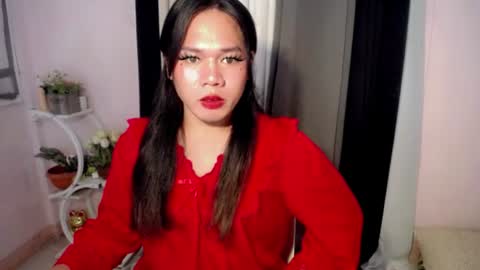 Snapshot of bella_ngo chatting on July 13, 10:12 pm bella_ngo online show from July 13, 10:12 pm