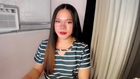 Snapshot of bella_ngo chatting on July 16, 3:01 am bella_ngo online show from July 16, 3:01 am