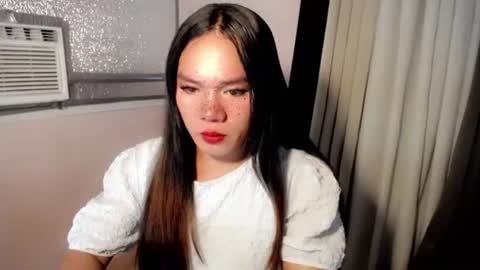 Snapshot of bella_ngo chatting on July 17, 6:09 am bella_ngo online show from July 17, 6:09 am