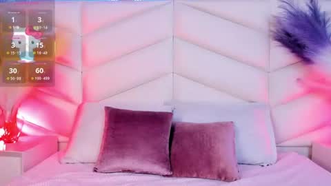 bella_peach_ online show from July 16, 5:13 am