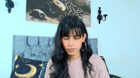 Snapshot of bella_poisonous chatting on October 23, 1:16 am Bella online show from October 23, 1:16 am