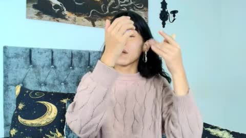 Snapshot of bella_poisonous chatting on October 26, 1:11 am Bella online show from October 26, 1:11 am