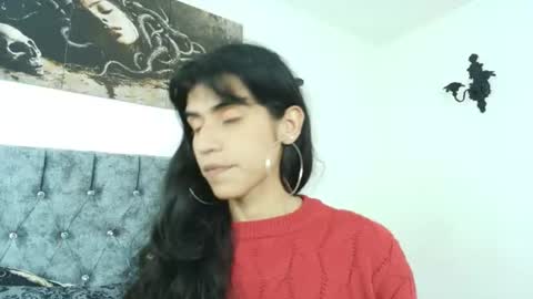 Bella online show from July 6, 10:45 pm