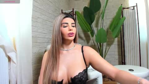 bella_posh online show from January 14, 11:16 am