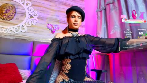     online show from September 28, 5:51 pm