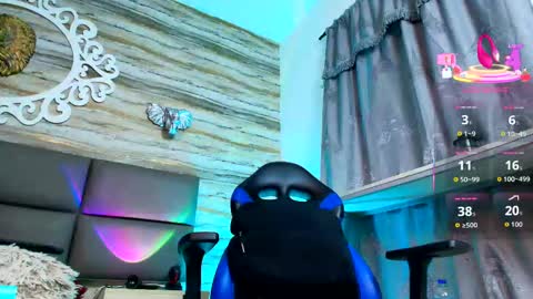     online show from October 7, 4:59 pm