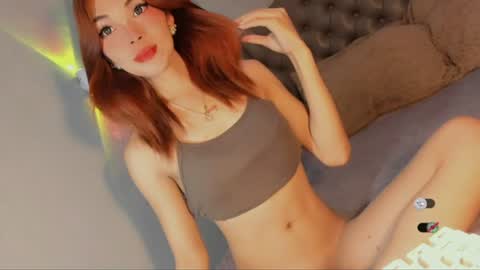 Snapshot of bella_tara chatting on July 7, 4:26 am Bella online show from July 7, 4:26 am