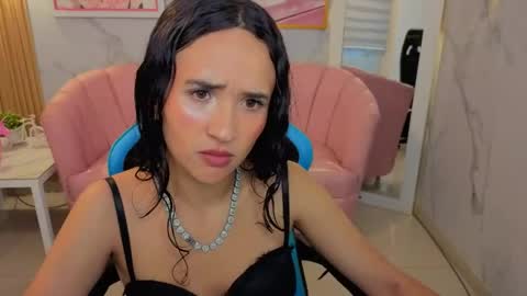 Bella online show from June 10, 2:23 am