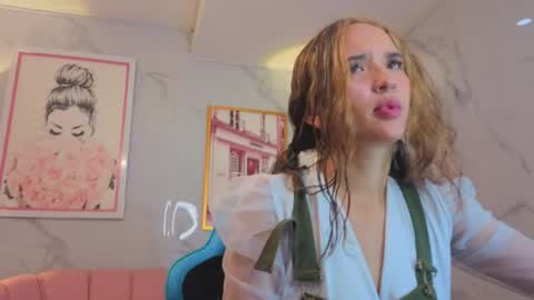 Bella online show from July 24, 2:42 am