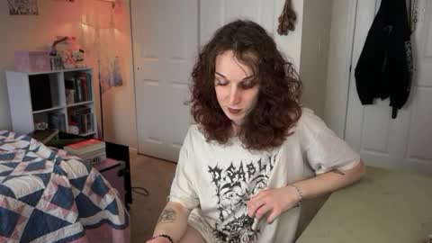 bellababy444 online show from May 7, 7:30 pm