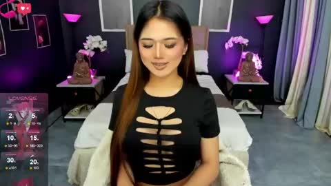 Bella online show from June 11, 3:21 pm