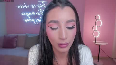  Bella C  online show from June 3, 8:14 pm