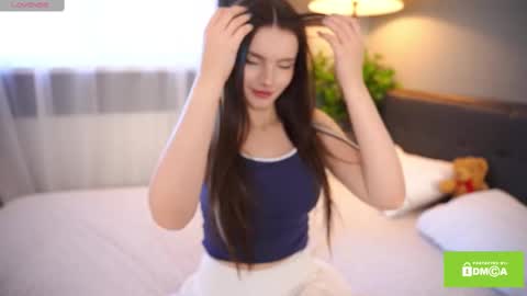 Snapshot of bellacle chatting on February 13, 11:06 am Bella I took a vacation and Ill be back on December 18th So dont lose me To keep in touch I have a TG - you can find below online show from February 13, 11:06 am