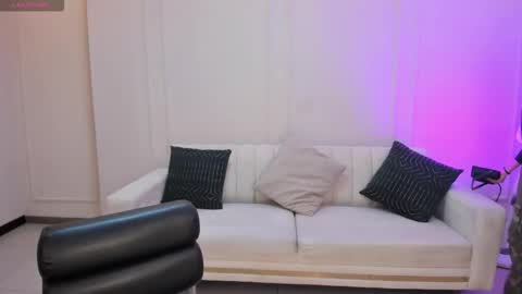 Bella online show from February 10, 4:05 am