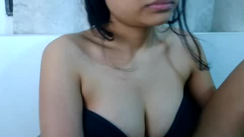 bellacrystall online show from July 15, 7:52 pm