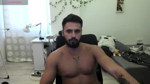 Snapshot of belladreamss chatting on July 6, 5:48 am belladreamss online show from July 6, 5:48 am