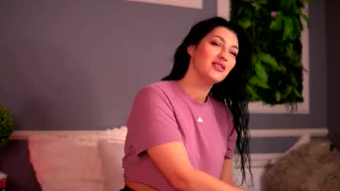 Snapshot of bellaevex chatting on November 28, 7:44 am Eva online show from November 28, 7:44 am