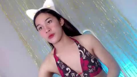 Snapshot of bellafucks1 chatting on January 5, 9:48 am Bella rowt online show from January 5, 9:48 am