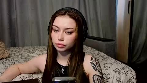 Daniela online show from June 8, 10:04 am