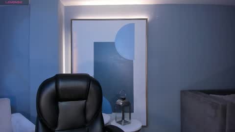 Snapshot of bellarosex1 chatting on November 18, 5:01 am Bella Rose online show from November 18, 5:01 am