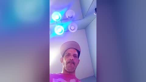 Bellaskeykeeper online show from June 24, 2:21 am