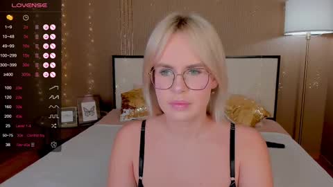 Bella online show from February 17, 12:43 am