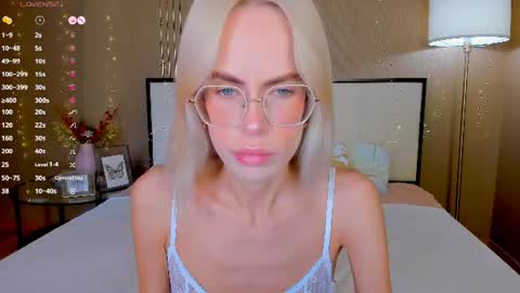 Bella online show from June 16, 12:57 am