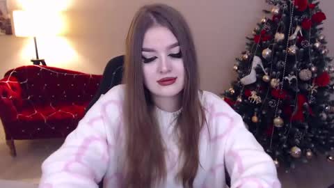 Snapshot of bellaveller chatting on December 24, 6:06 pm BellaVeller online show from December 24, 6:06 pm