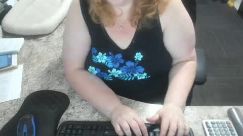 Snapshot of bellavoca chatting on June 25, 9:52 pm Bellavoca online show from June 25, 9:52 pm