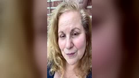 Snapshot of bellavoca chatting on July 12, 1:13 pm Bellavoca online show from July 12, 1:13 pm