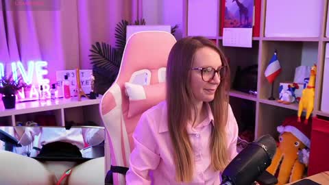 Alice online show from April 23, 6:47 am