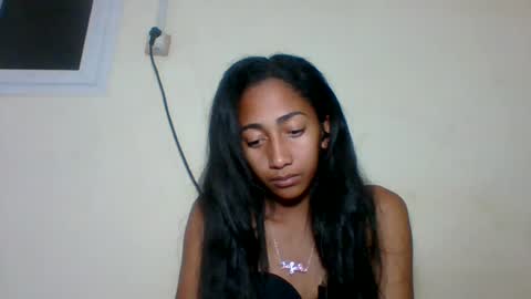 Snapshot of belle_annah chatting on July 13, 10:45 pm belle_annah online show from July 13, 10:45 pm