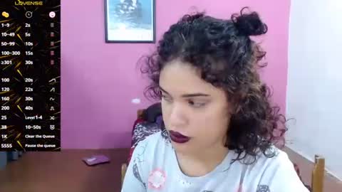 Snapshot of belle_katty000 chatting on November 28, 9:50 pm SOFIA online show from November 28, 9:50 pm