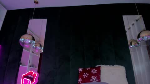 Snapshot of belle_kim chatting on March 2, 8:16 am Kim online show from March 2, 8:16 am