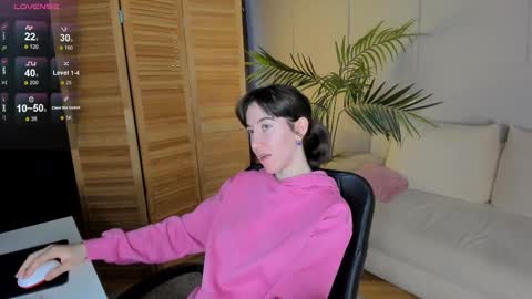 Bella online show from February 28, 5:26 am