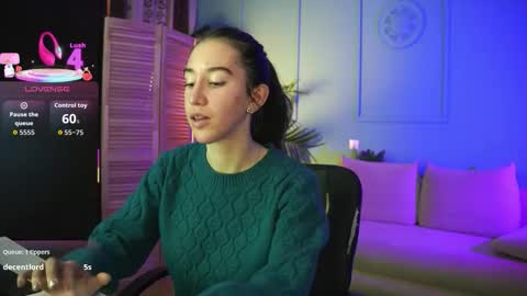 Bella online show from October 14, 4:08 pm