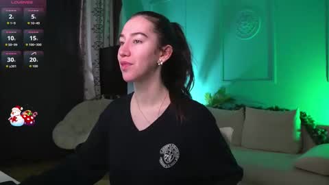 Bella online show from January 6, 10:30 am