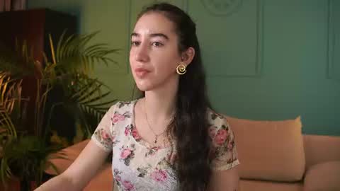 Bella online show from July 26, 9:05 am