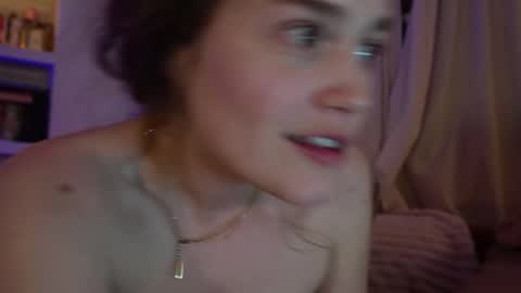 BELLE   online show from September 26, 3:27 pm