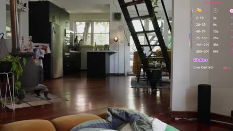 BELLE   online show from November 23, 1:49 am