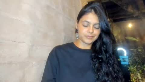 bellezacosmica online show from June 29, 1:34 am