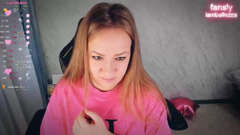 Your Annabelle Wolf  online show from November 29, 7:33 am