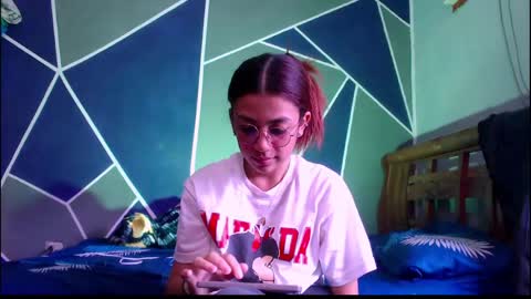 bellota bunny online show from April 29, 7:31 pm